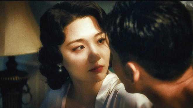 国产床戏视频真人直播,真人互动，激情四溢的视觉盛宴